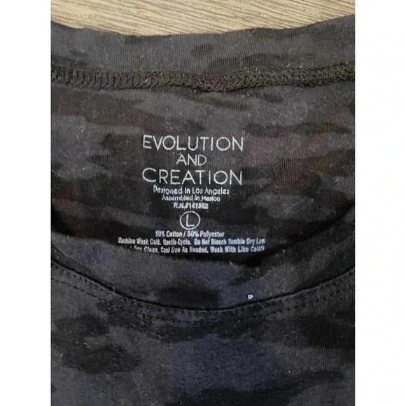 Women's Evolution and Creation Cropped Tank Top Size Large - Picture 3 of 5